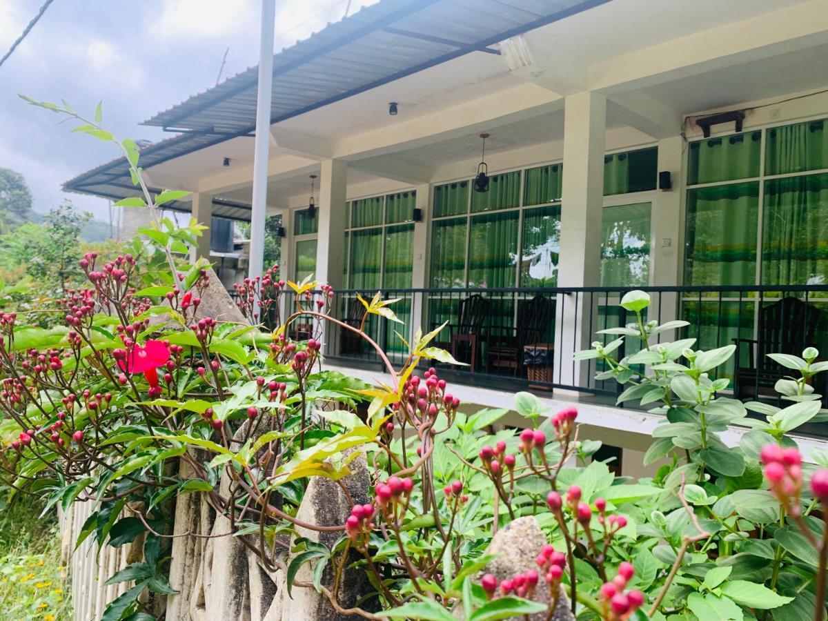 Mount Breeze Ella Hotel Exterior foto